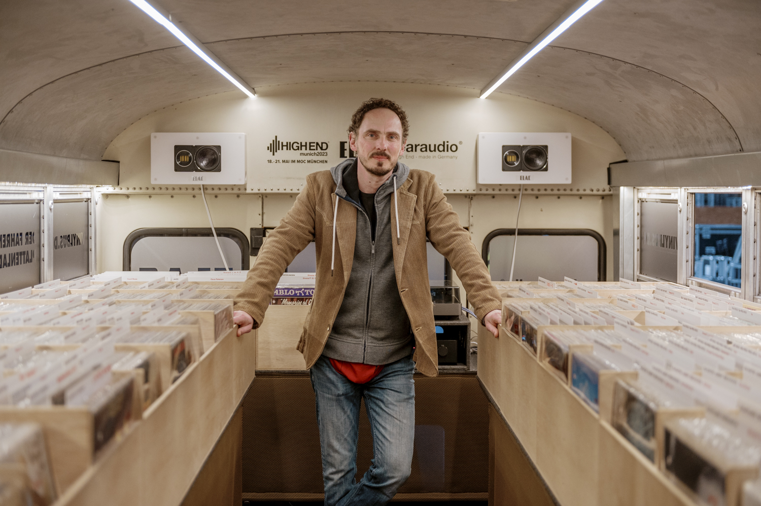 Vinyl Bus - Michael Lohrmann